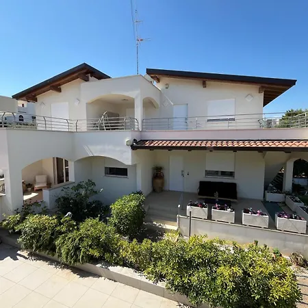 Brezza Marina Apartment