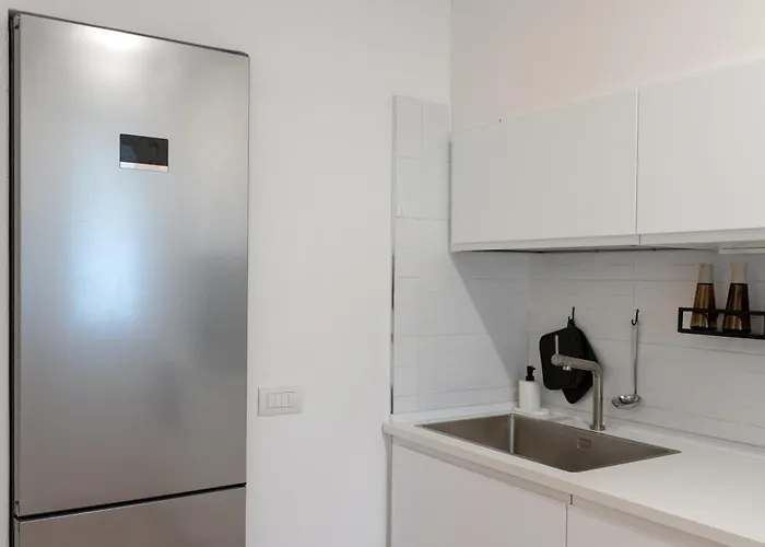 Brezza Marina 아파트 *