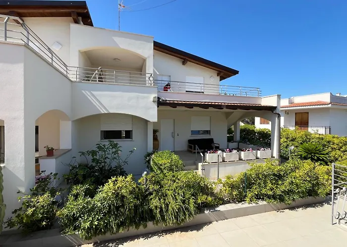 아파트 Brezza Marina 몰라디바리